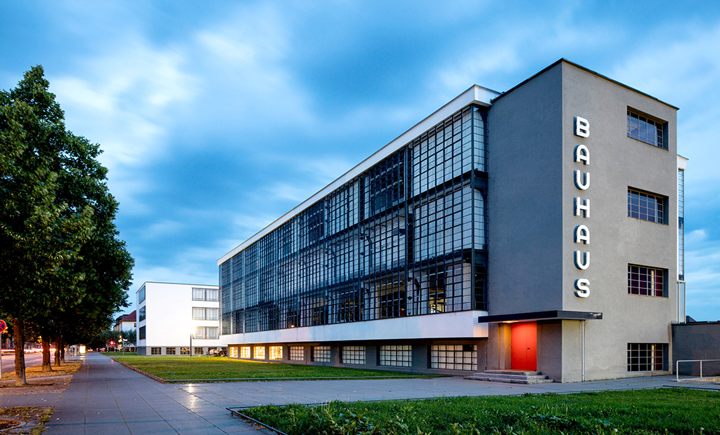 مدرسه باهوس (سنگ طبیعی)