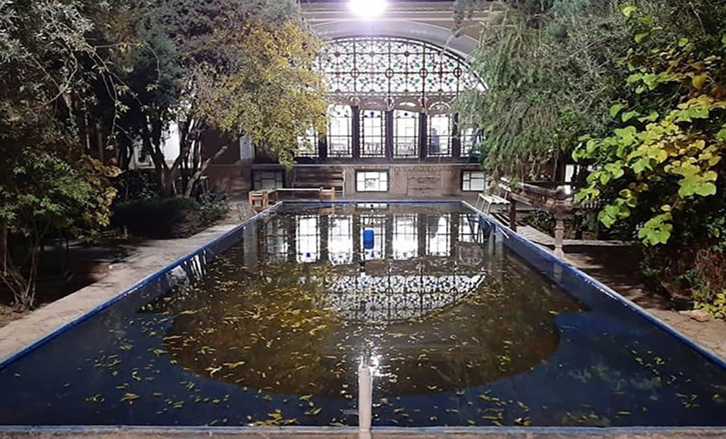 خانهی رسولیان یزد(سنگ طبیعی)