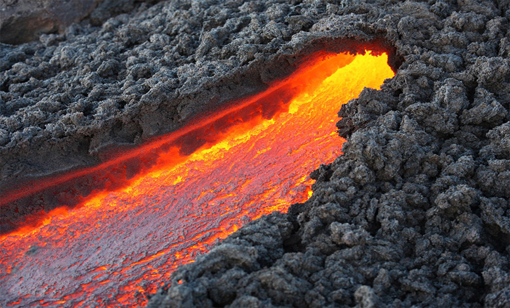 سنگ توف(نمای ساختمان)