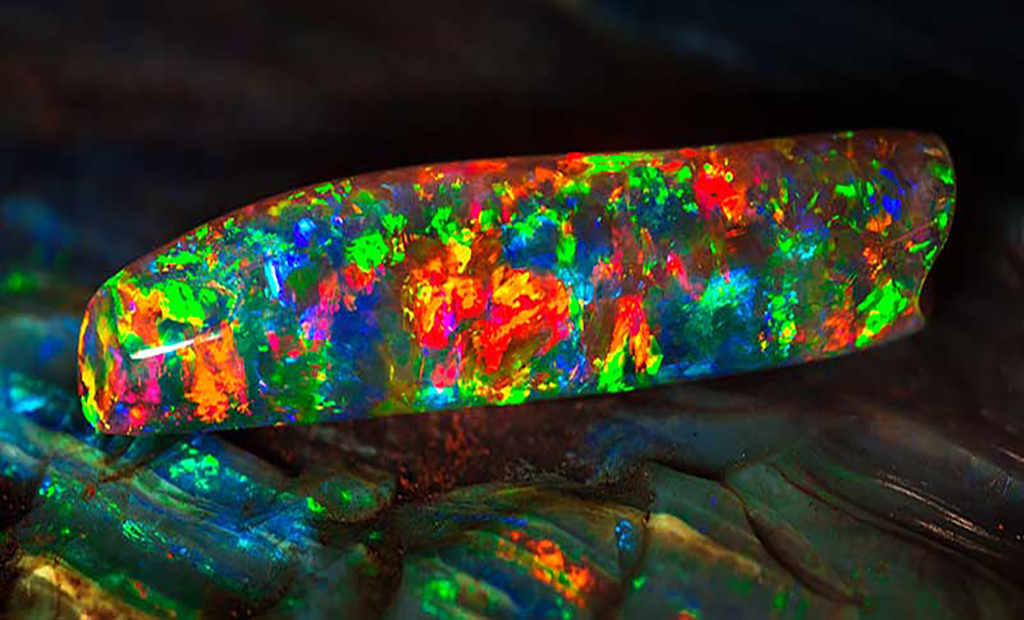 سنگ اوپال(سنگ مصنوعی )