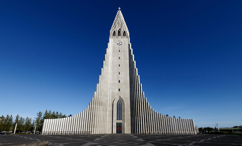 Hallgrímskirkja, Reykjavík, Iceland (نمای طبیعی)
