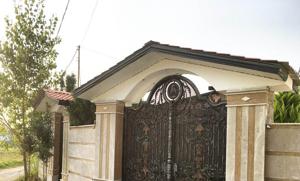 سردرب ورودی (نمای ساختمان)