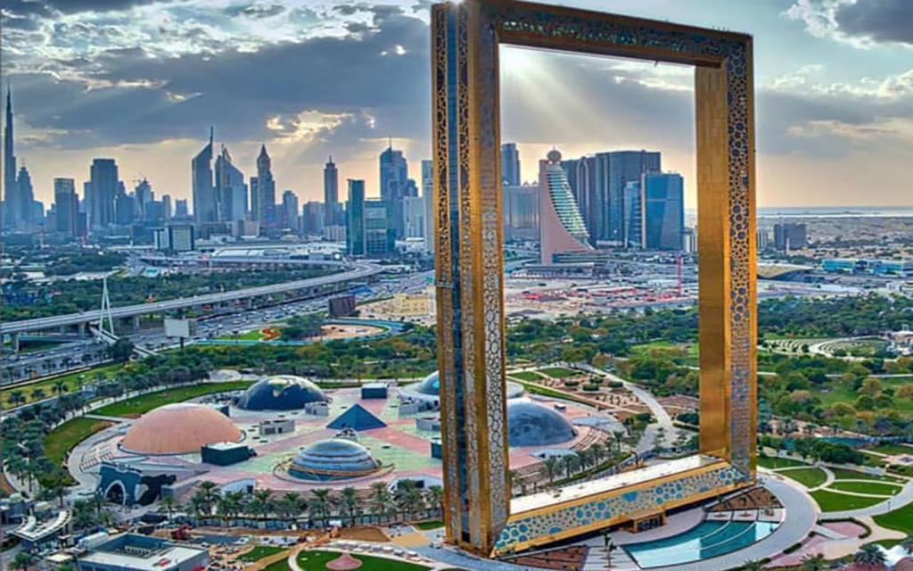 قاب دبی(نمای ساختمان)