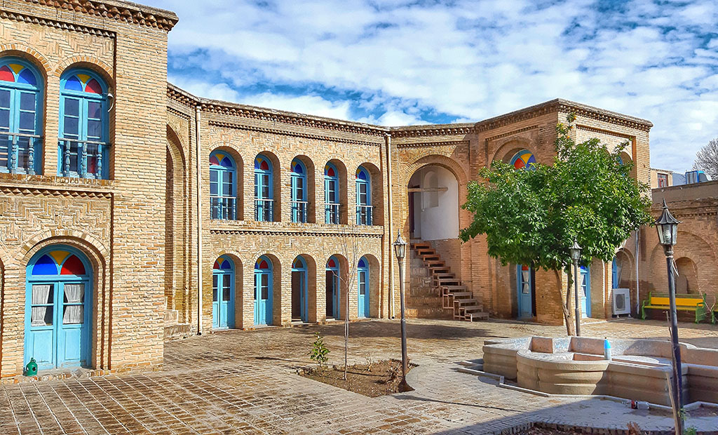 خانه آخوند ابو(خرید سنگ)