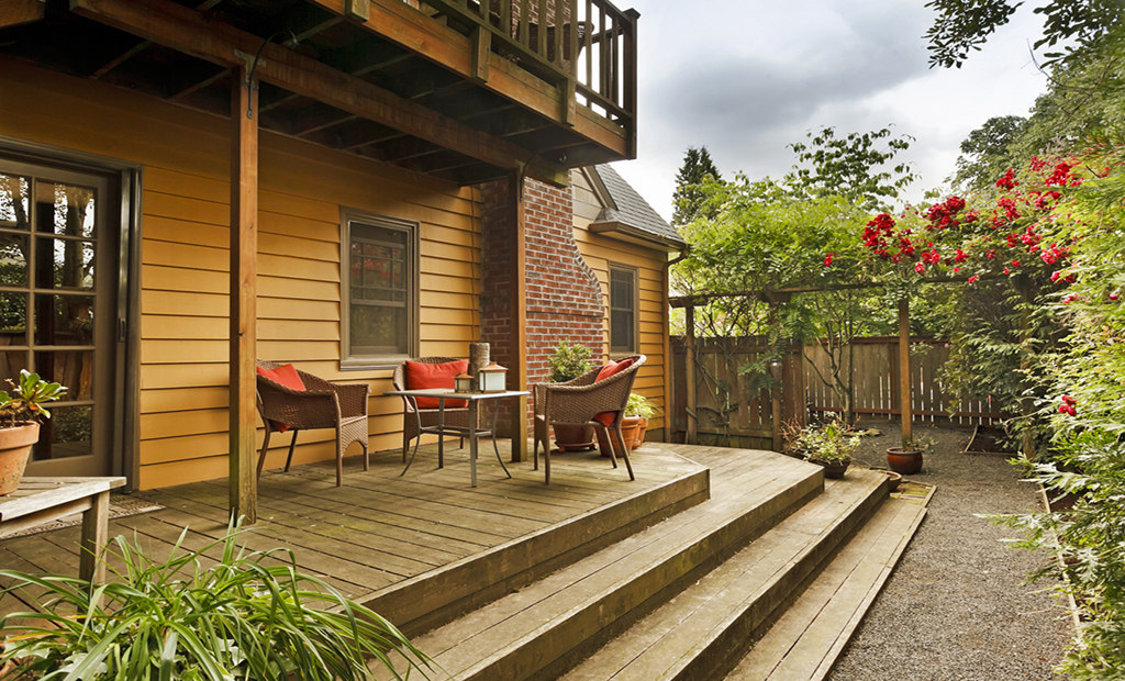 نمای ویلا در شمال(خرید سنگ)