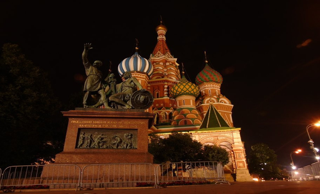 کلیسا جامع سنت باسیل(طراحی نما)