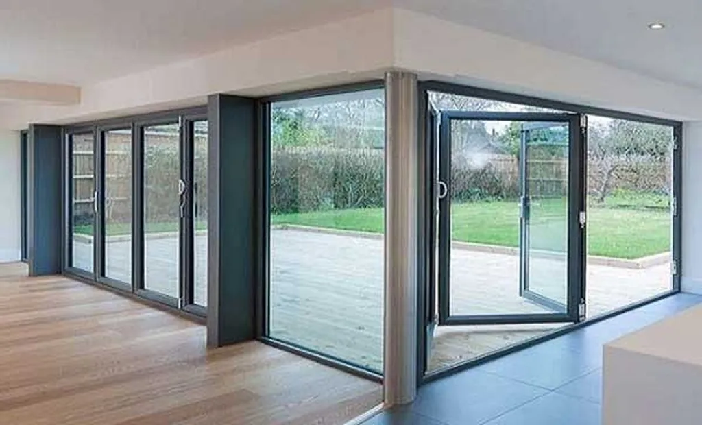 درب و پنجره آلومینیومی